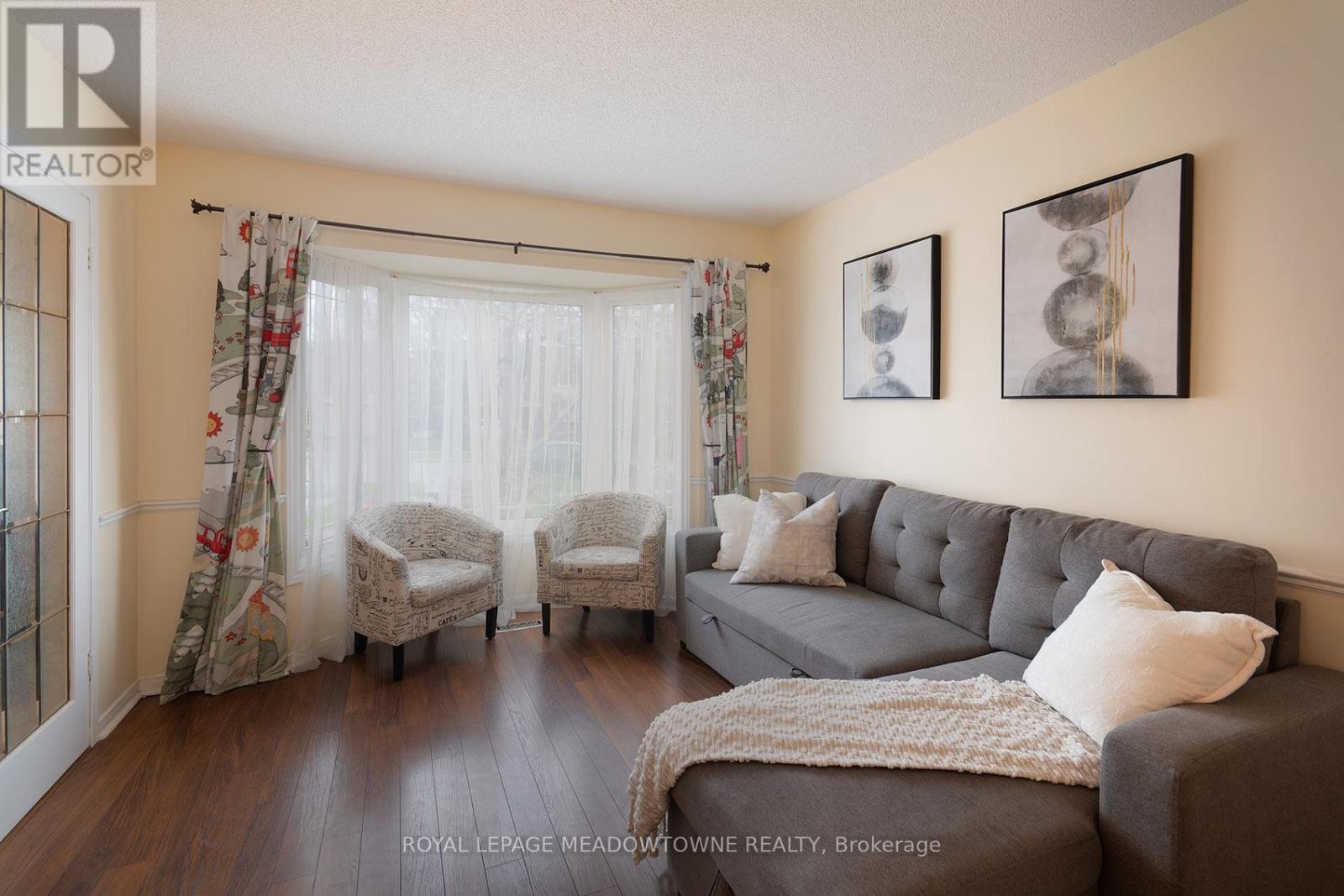 2542 Valencia Road, Mississauga, Ontario  L5N 4L6 - Photo 16 - W13015746