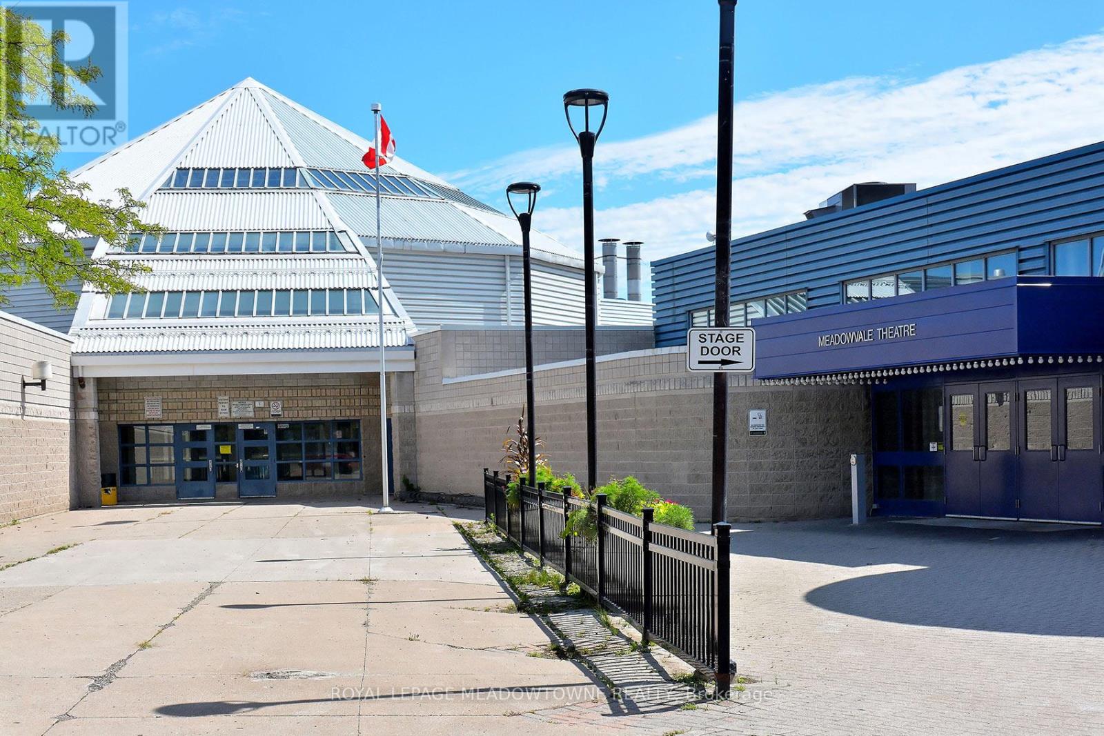 2542 Valencia Road, Mississauga, Ontario  L5N 4L6 - Photo 48 - W13015746