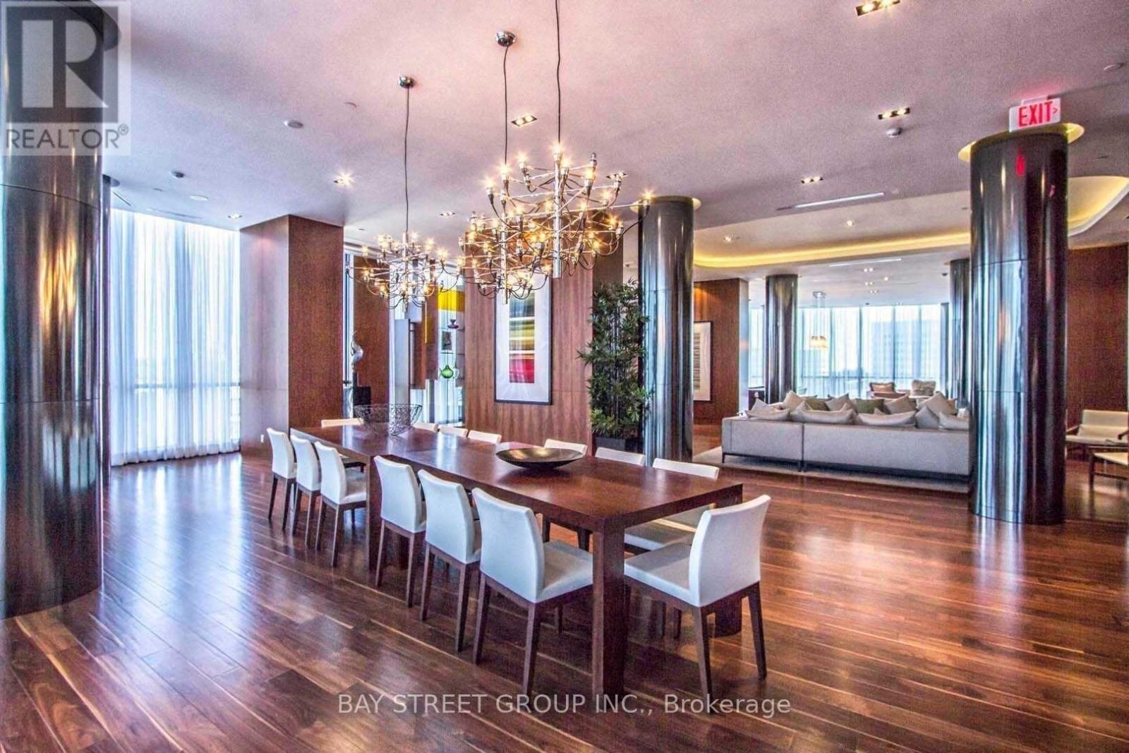 1905 - 5 Valhalla Inn Road, Toronto, Ontario  M9B 1S9 - Photo 11 - W13015758