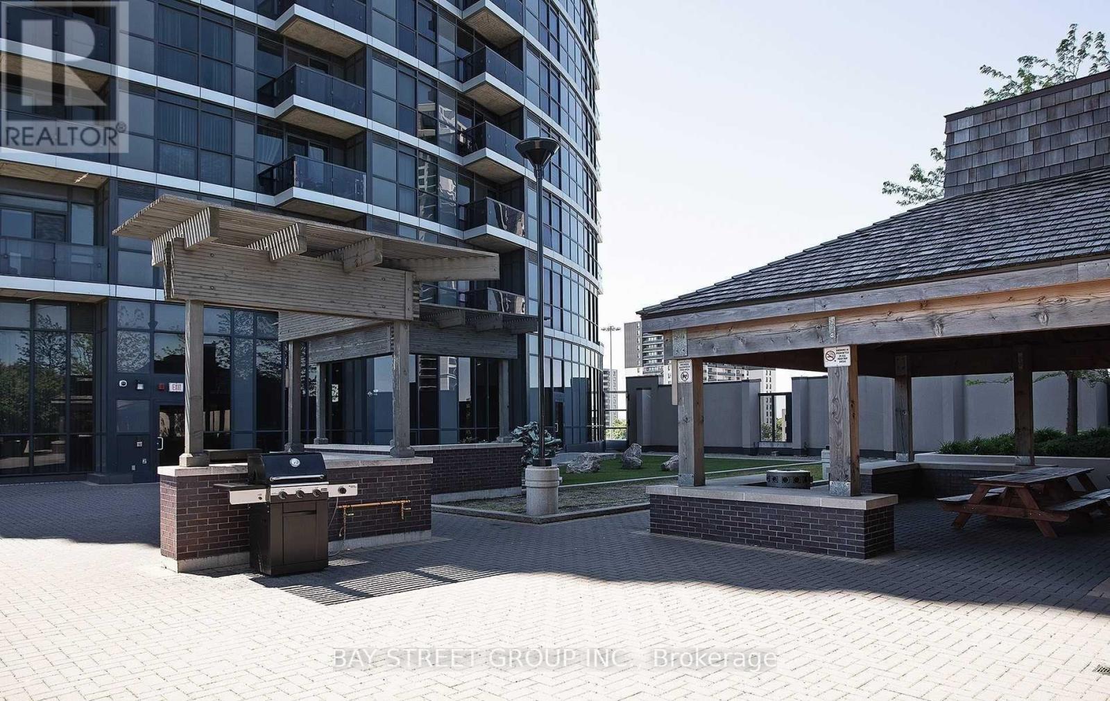 1905 - 5 Valhalla Inn Road, Toronto, Ontario  M9B 1S9 - Photo 15 - W13015758