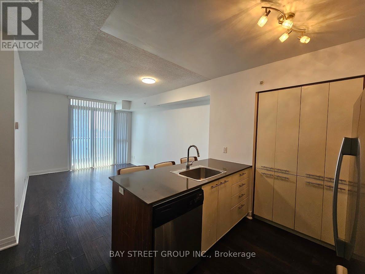 1905 - 5 Valhalla Inn Road, Toronto, Ontario  M9B 1S9 - Photo 19 - W13015758