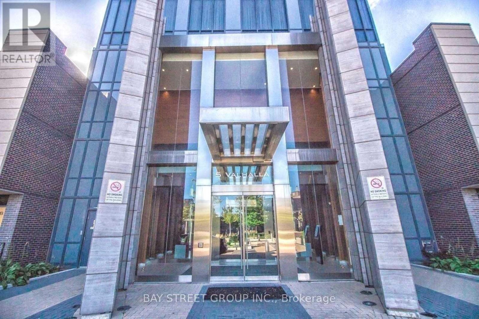 1905 - 5 Valhalla Inn Road, Toronto, Ontario  M9B 1S9 - Photo 2 - W13015758