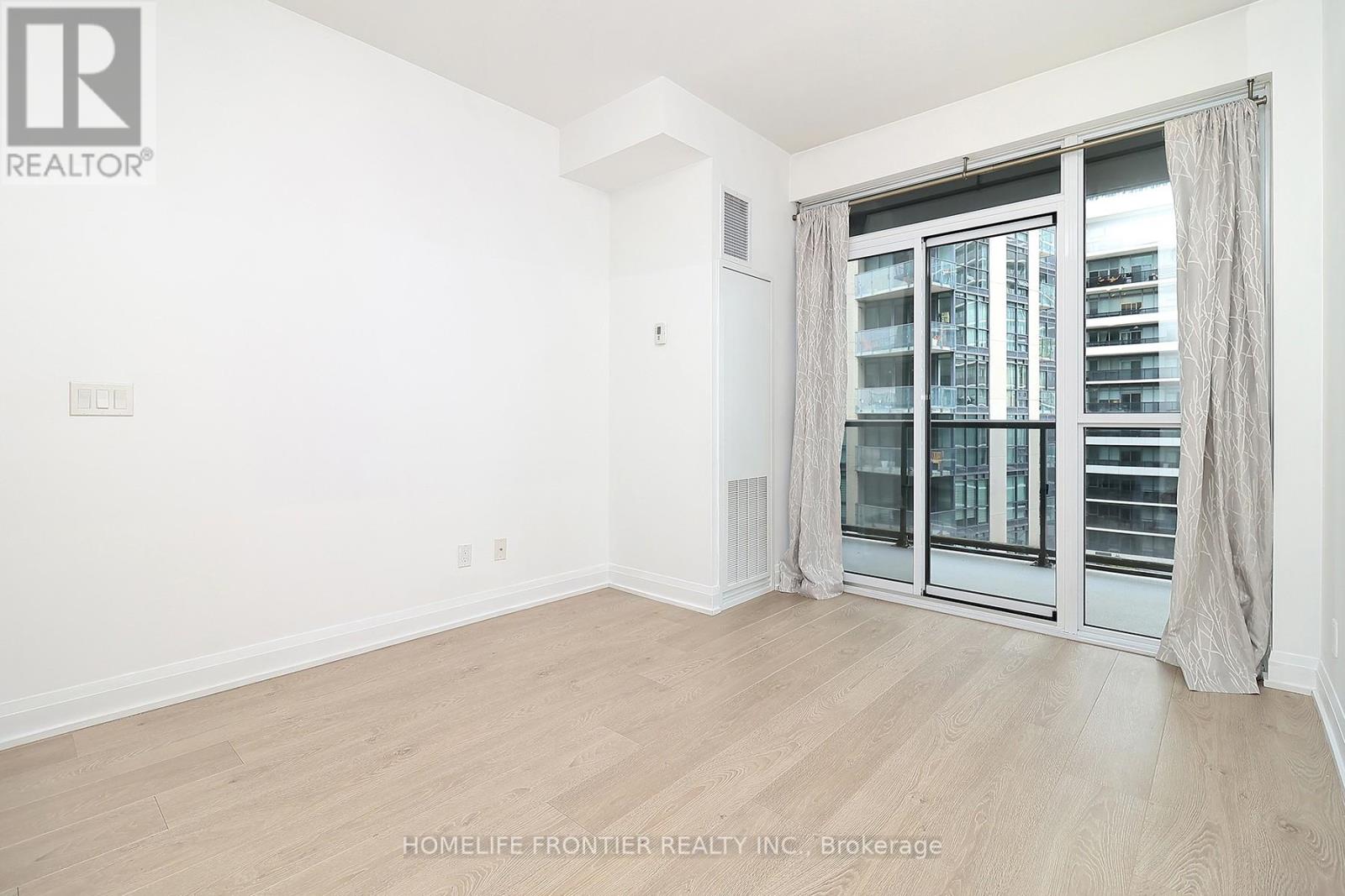 1106 - 110 Marine Parade Drive, Toronto, Ontario  M8V 0A3 - Photo 4 - W13015774