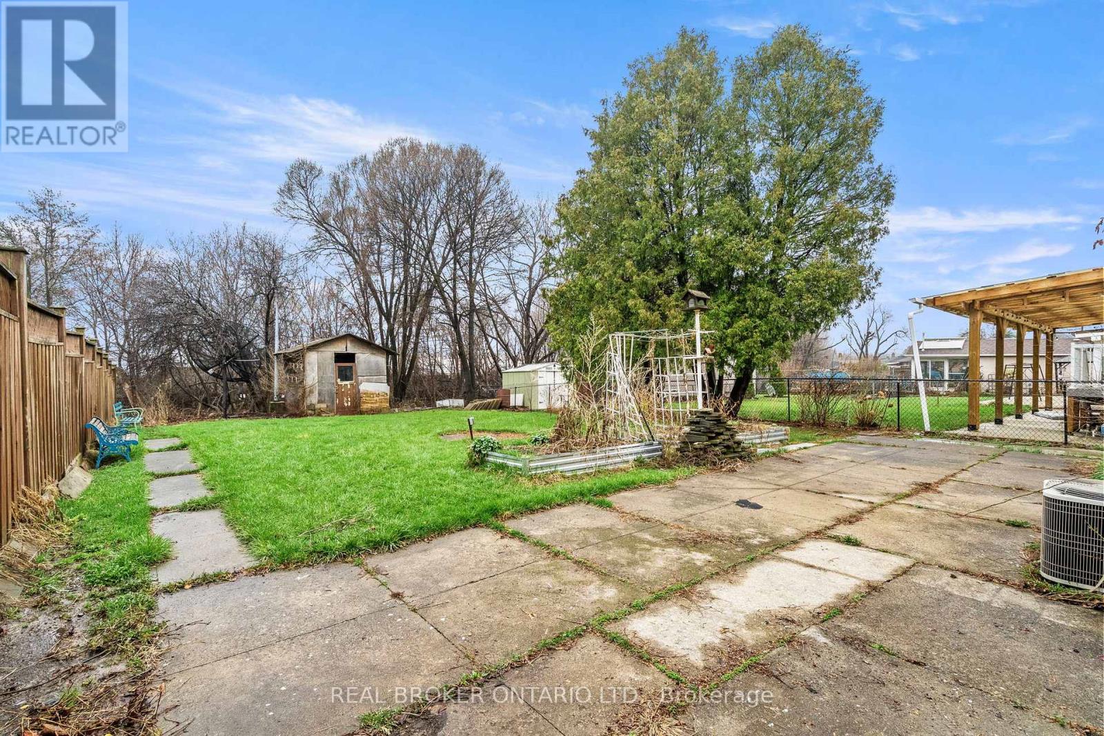 167 Jeffcoat Drive, Toronto, Ontario  M9W 3C4 - Photo 12 - W13015784