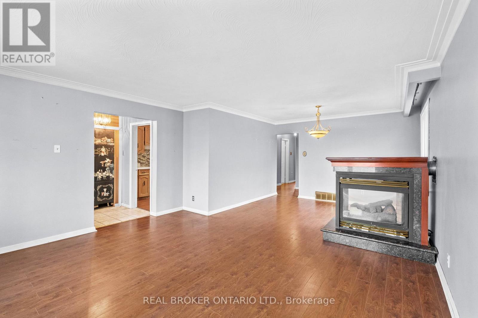 167 Jeffcoat Drive, Toronto, Ontario  M9W 3C4 - Photo 7 - W13015784