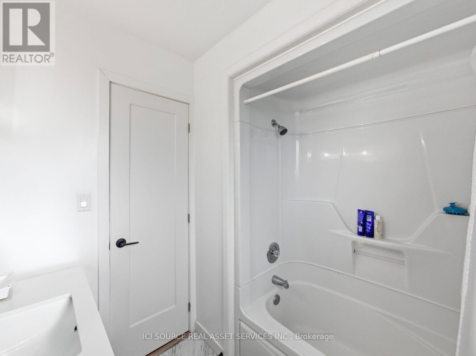 20b Valley Road, St. Catharines, Ontario  L2S 1Y6 - Photo 10 - X13015724