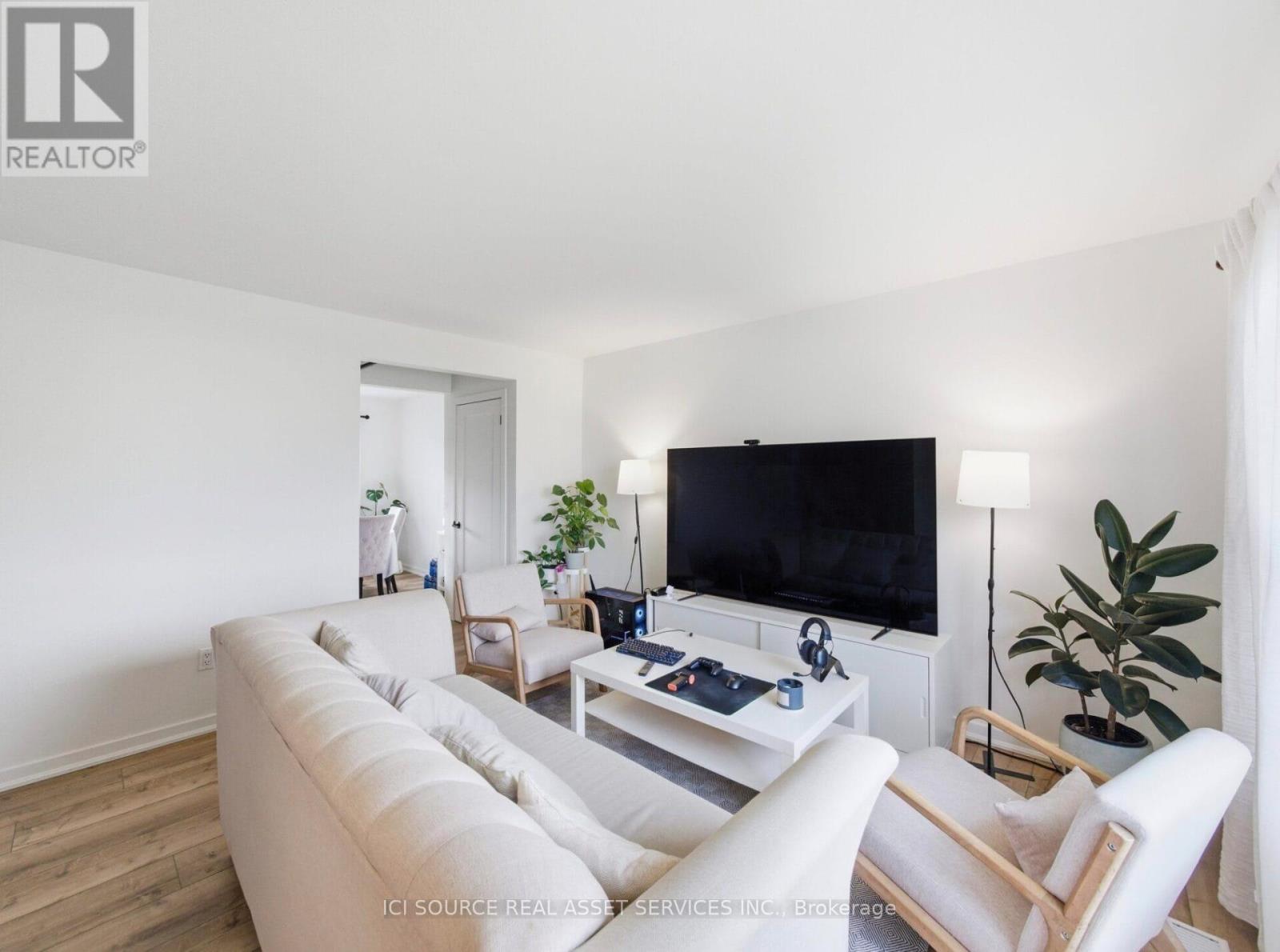 20b Valley Road, St. Catharines, Ontario  L2S 1Y6 - Photo 4 - X13015724