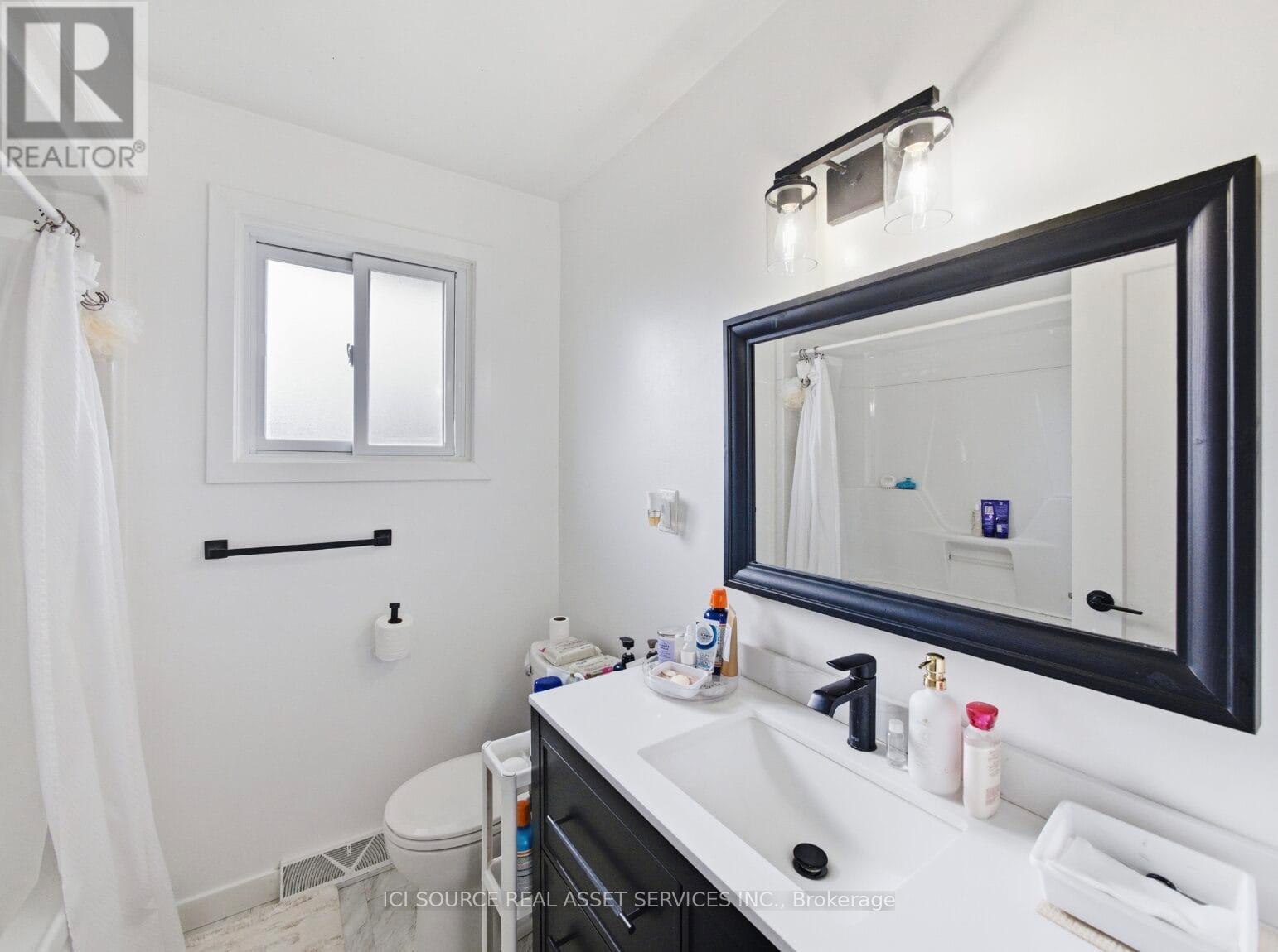 20b Valley Road, St. Catharines, Ontario  L2S 1Y6 - Photo 9 - X13015724