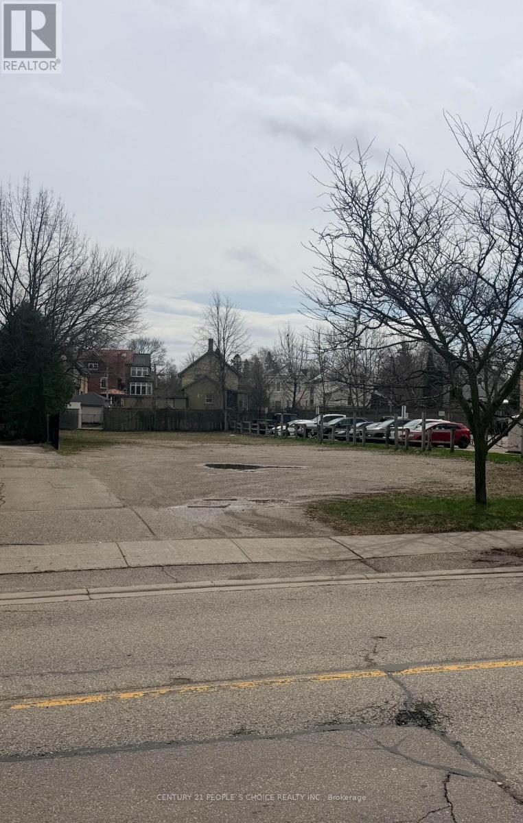 237 Frederick Street, Kitchener, Ontario  N2H 2M7 - Photo 5 - X13015728