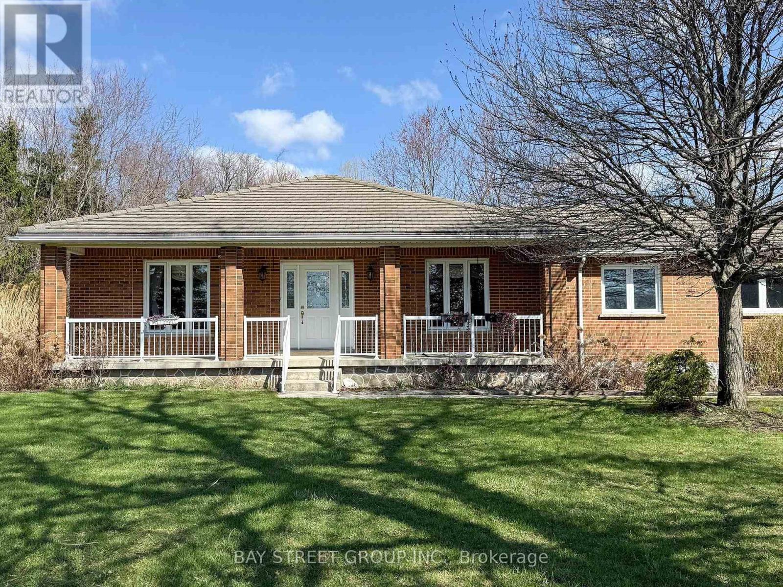 861 Book Road E, Hamilton, Ontario  L9G 3L1 - Photo 2 - X13015744