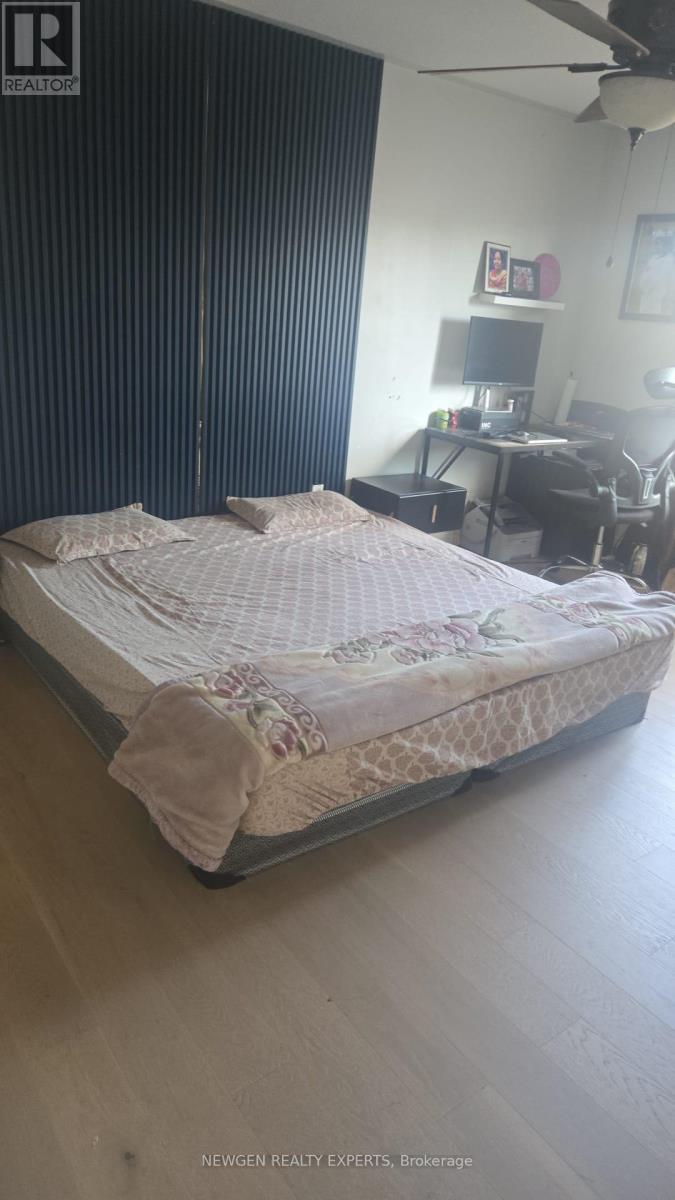 22 Frenchpark Circle, Brampton, Ontario  L6X 0Y5 - Photo 11 - W13012940