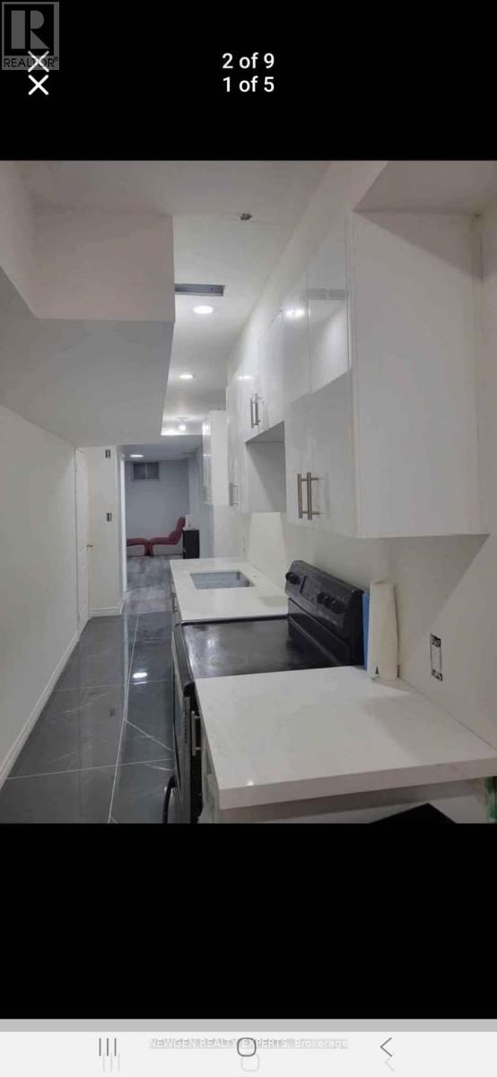 22 Frenchpark Circle, Brampton, Ontario  L6X 0Y5 - Photo 20 - W13012940