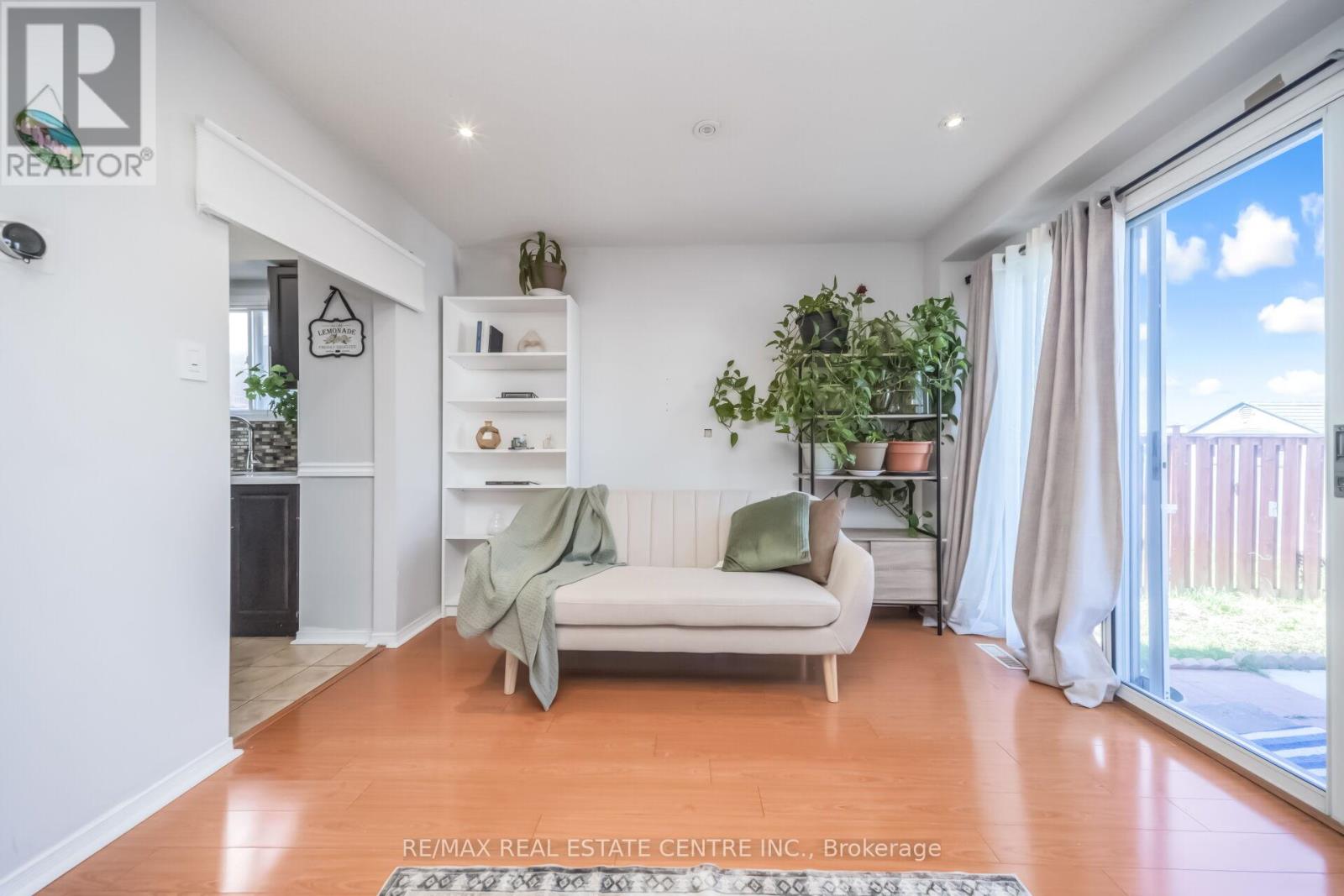 87 Timberlane Drive E, Brampton, Ontario  L6Y 4V7 - Photo 16 - W13015660