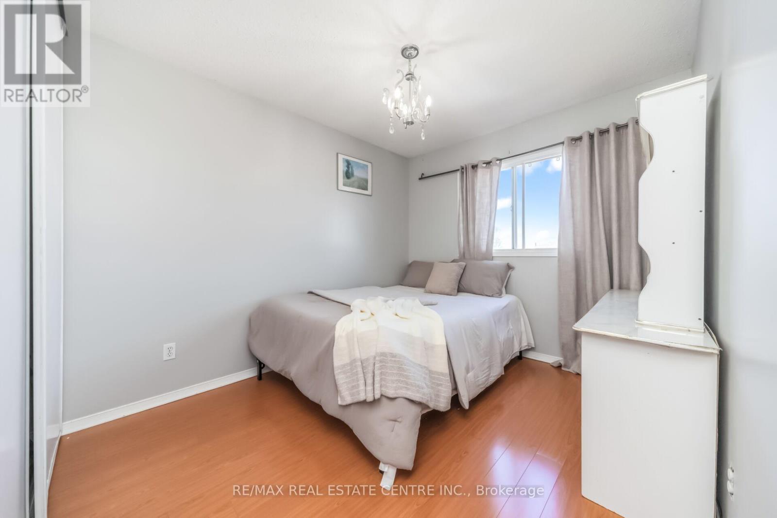 87 Timberlane Drive E, Brampton, Ontario  L6Y 4V7 - Photo 33 - W13015660