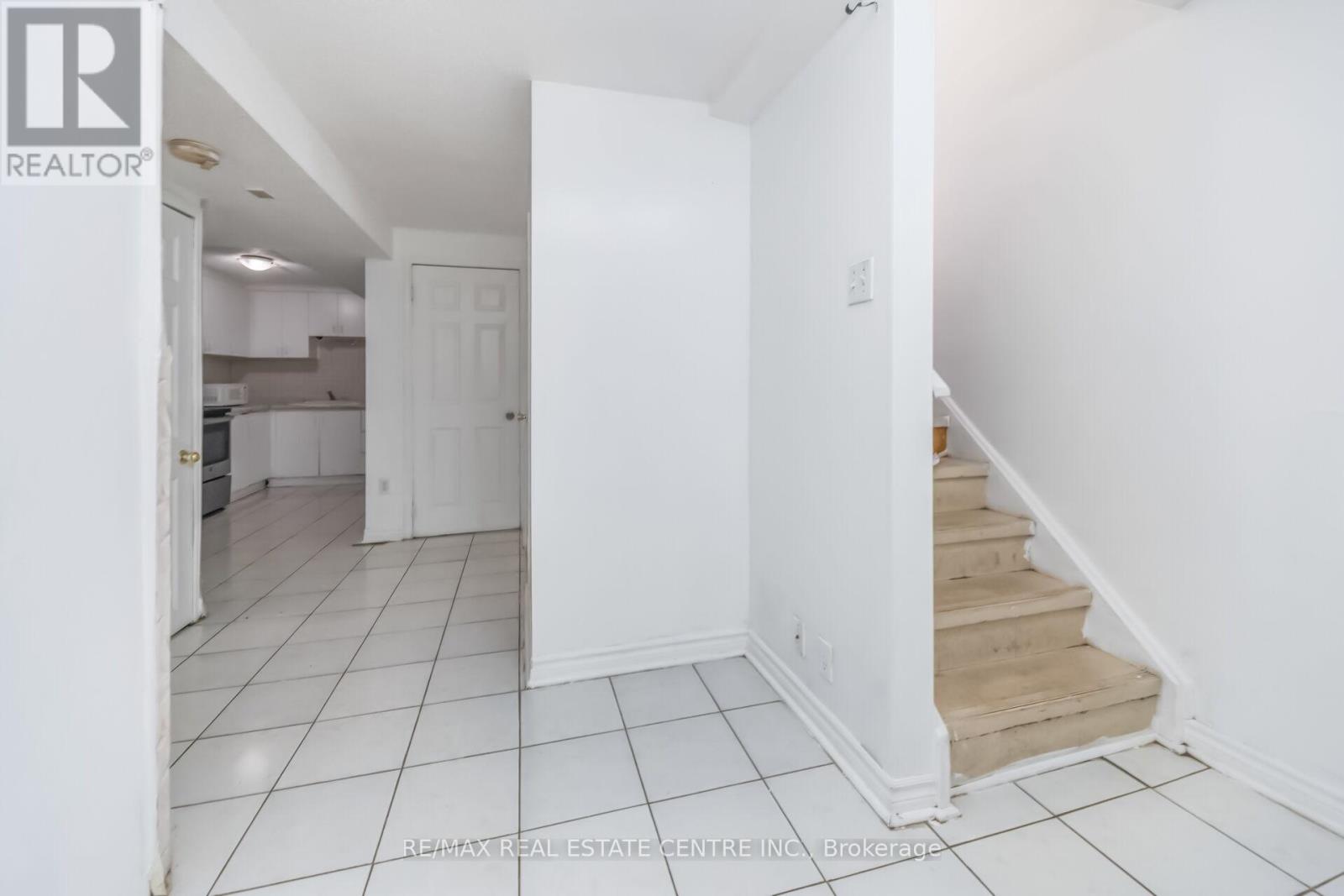 87 Timberlane Drive E, Brampton, Ontario  L6Y 4V7 - Photo 39 - W13015660