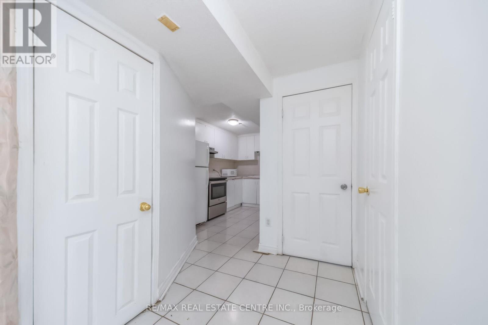 87 Timberlane Drive E, Brampton, Ontario  L6Y 4V7 - Photo 40 - W13015660