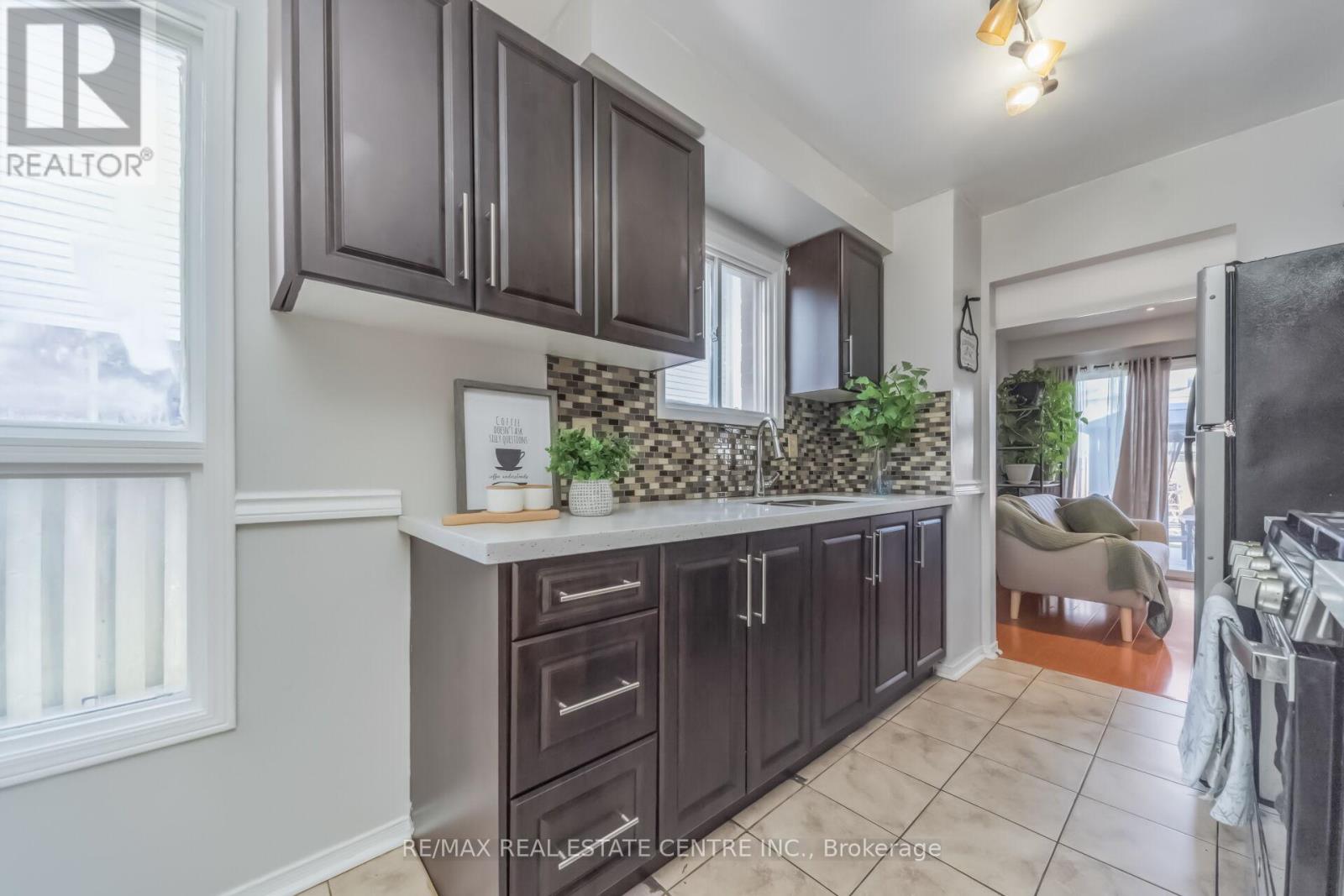 87 Timberlane Drive E, Brampton, Ontario  L6Y 4V7 - Photo 23 - W13015660