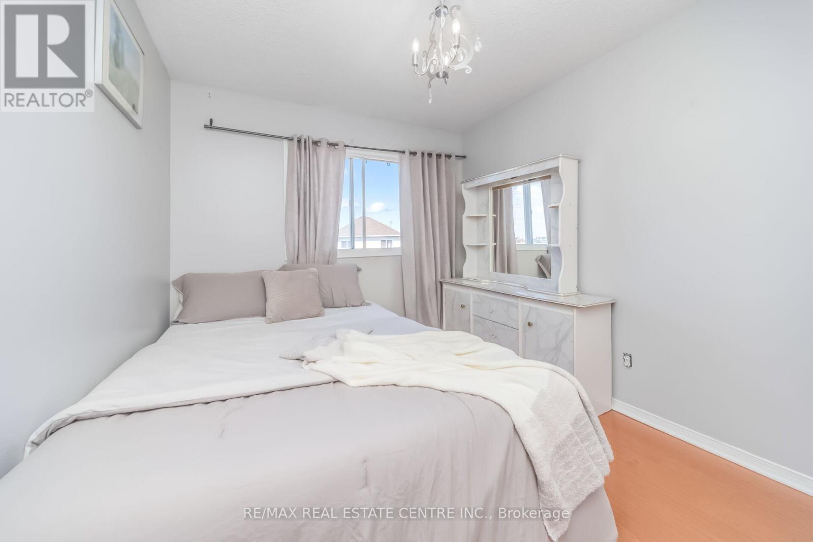 87 Timberlane Drive E, Brampton, Ontario  L6Y 4V7 - Photo 34 - W13015660