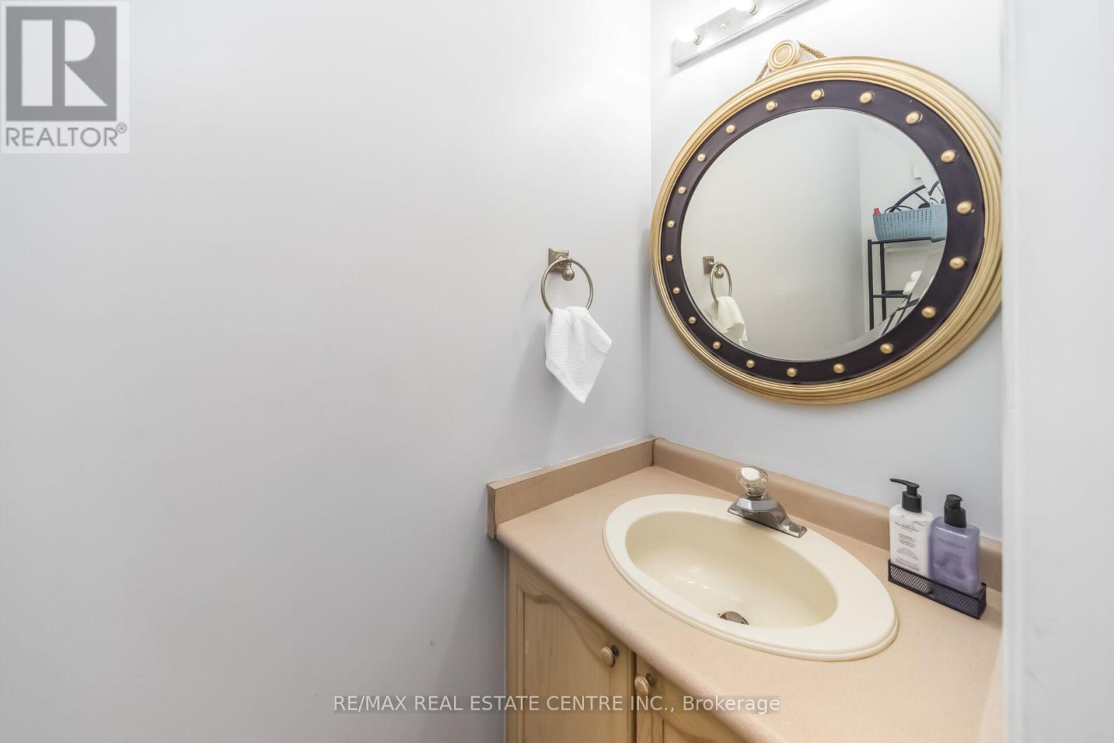 87 Timberlane Drive E, Brampton, Ontario  L6Y 4V7 - Photo 25 - W13015660