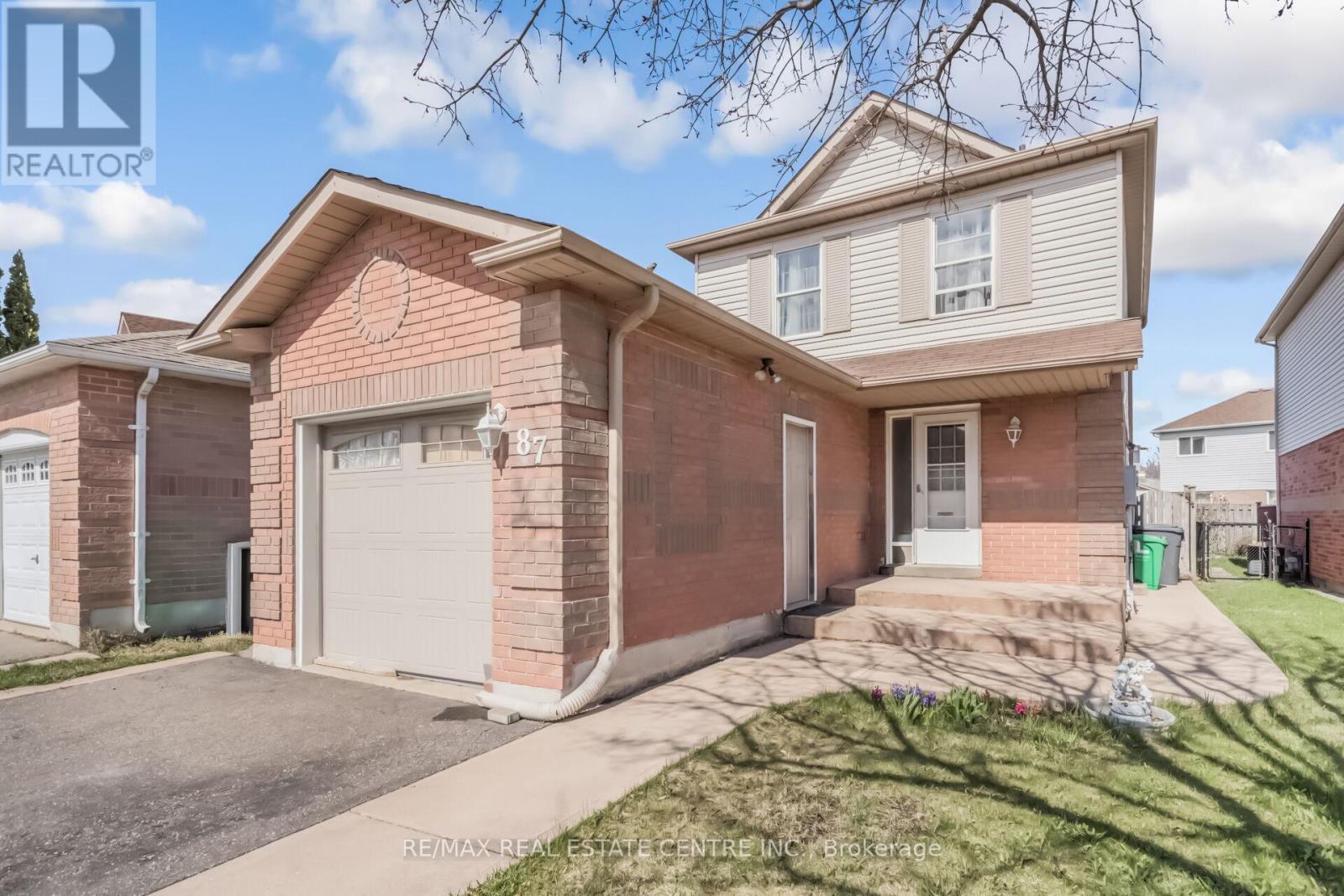 87 Timberlane Drive E, Brampton, Ontario  L6Y 4V7 - Photo 7 - W13015660