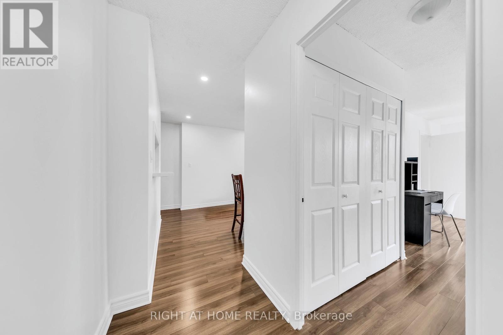 102 - 3 Hickory Tree Road, Toronto, Ontario  M9N 3W5 - Photo 15 - W13015694