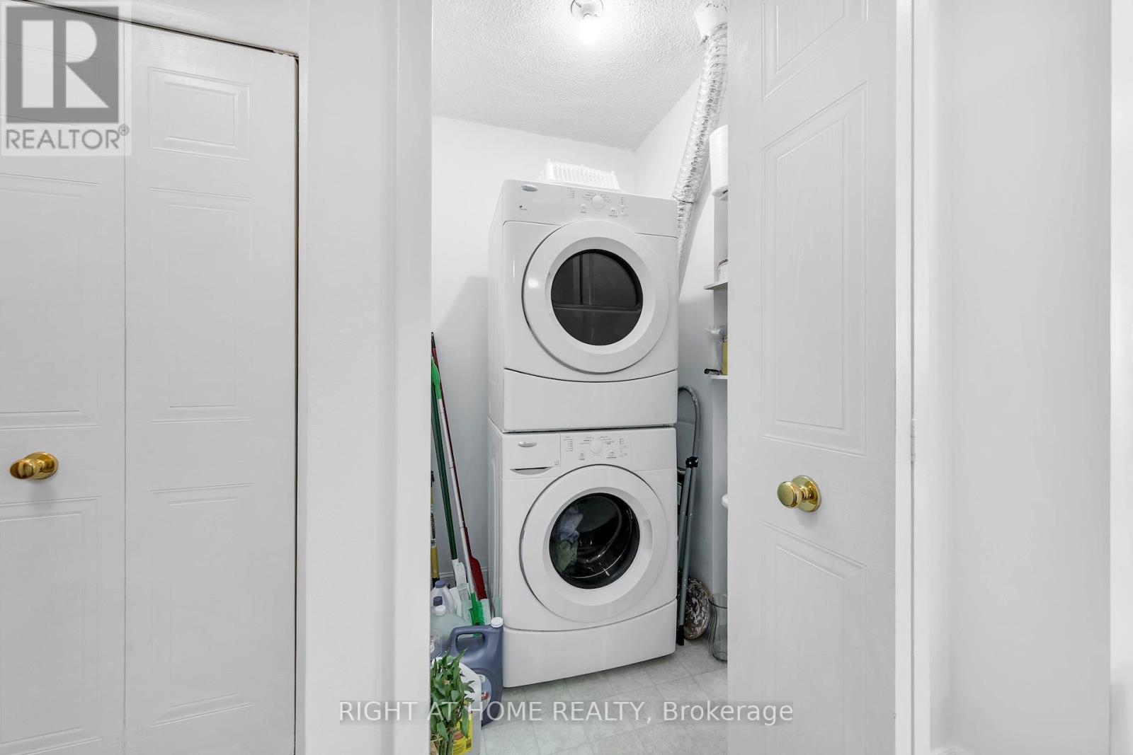 102 - 3 Hickory Tree Road, Toronto, Ontario  M9N 3W5 - Photo 21 - W13015694