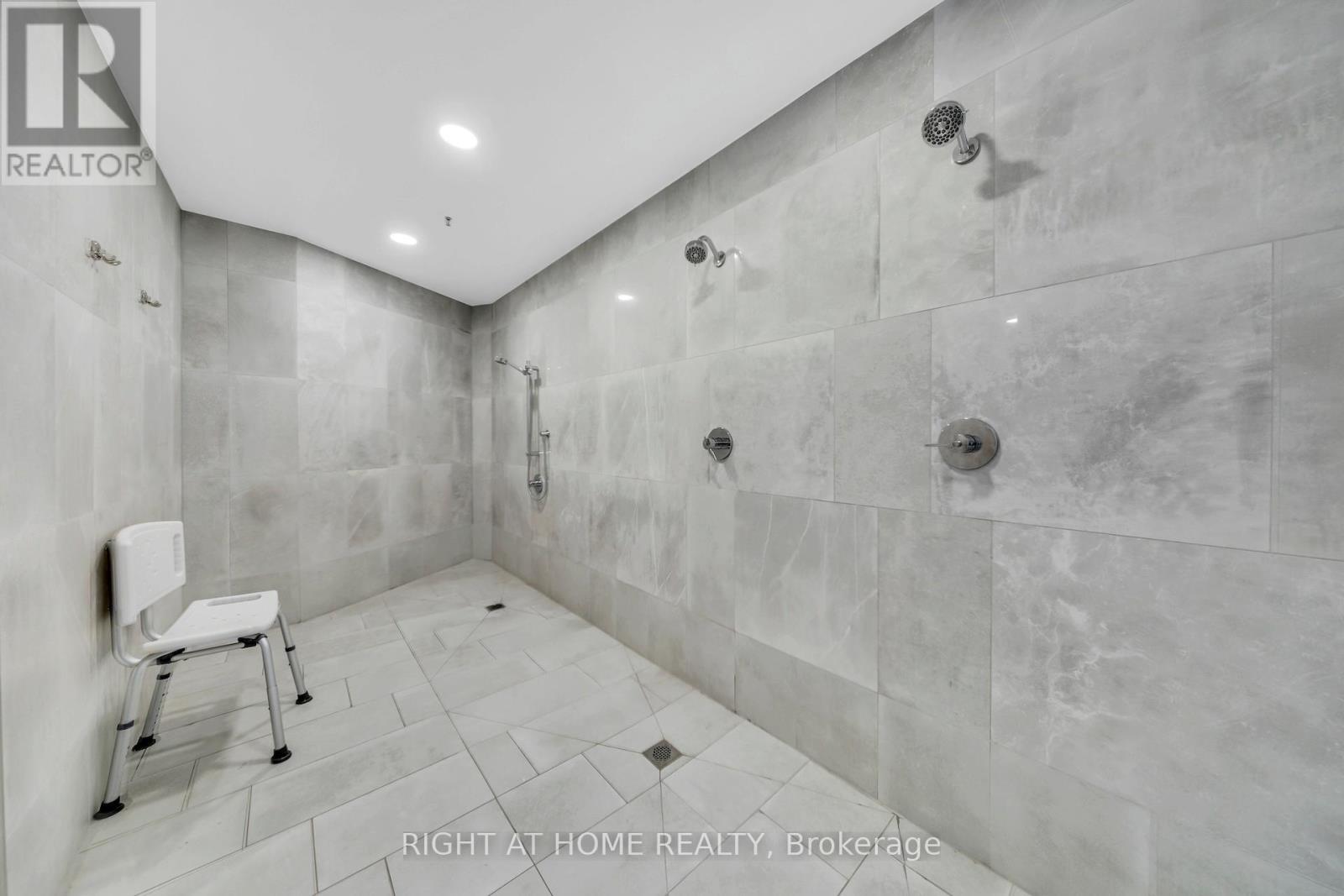 102 - 3 Hickory Tree Road, Toronto, Ontario  M9N 3W5 - Photo 25 - W13015694