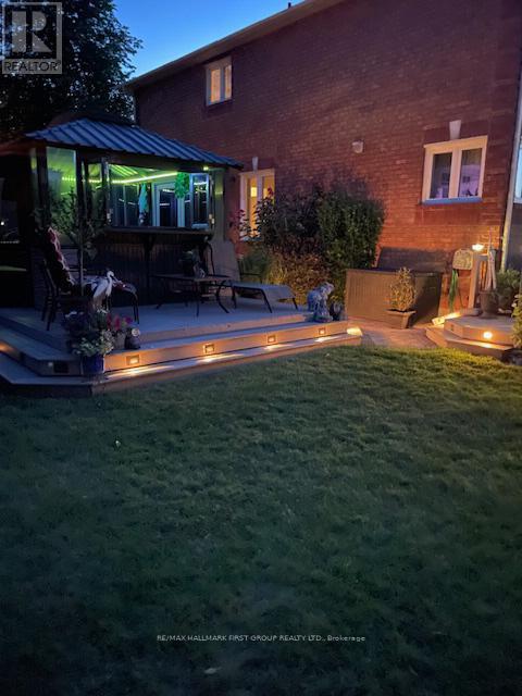 7 Foakes Drive, Ajax, Ontario  L1T 3K5 - Photo 31 - E13015596