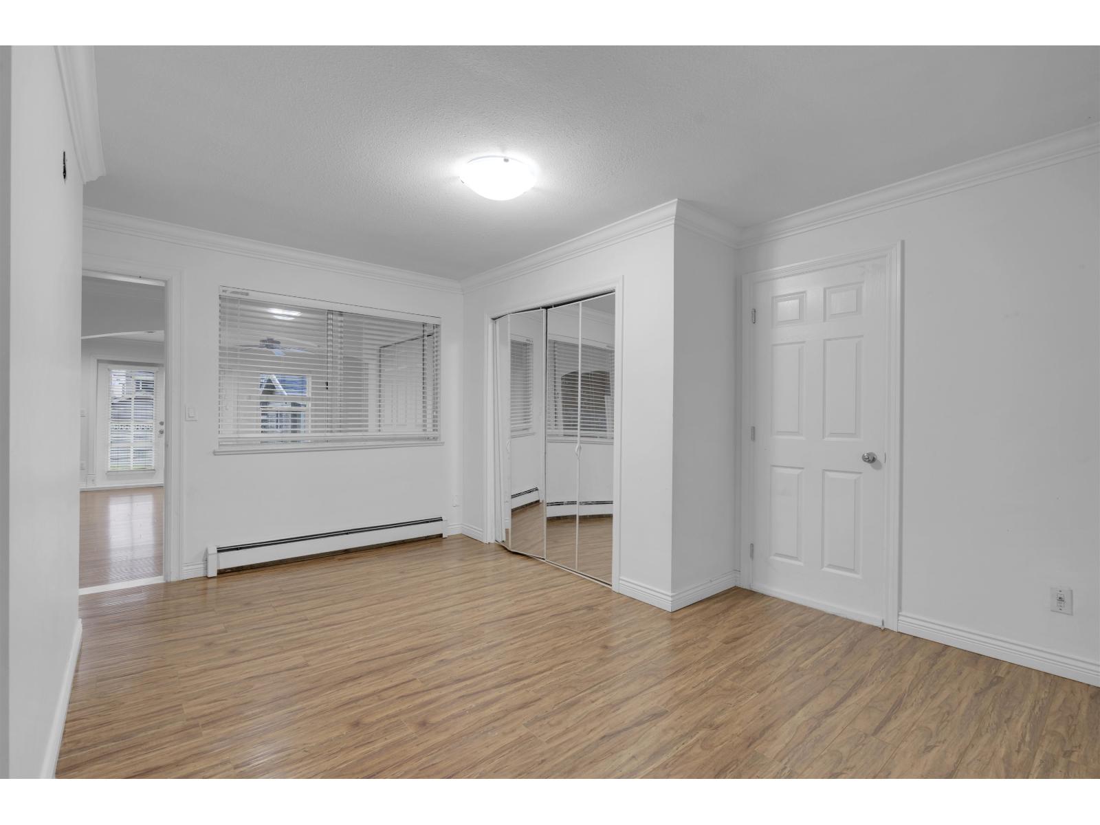 14296 90a Avenue, Surrey, British Columbia  V3V 7X9 - Photo 6 - R3111947