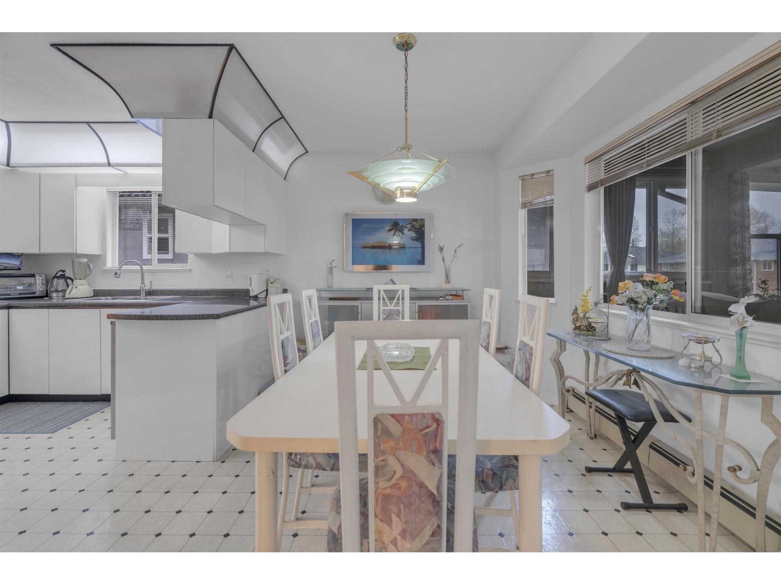 14296 90a Avenue, Surrey, British Columbia  V3V 7X9 - Photo 23 - R3111947