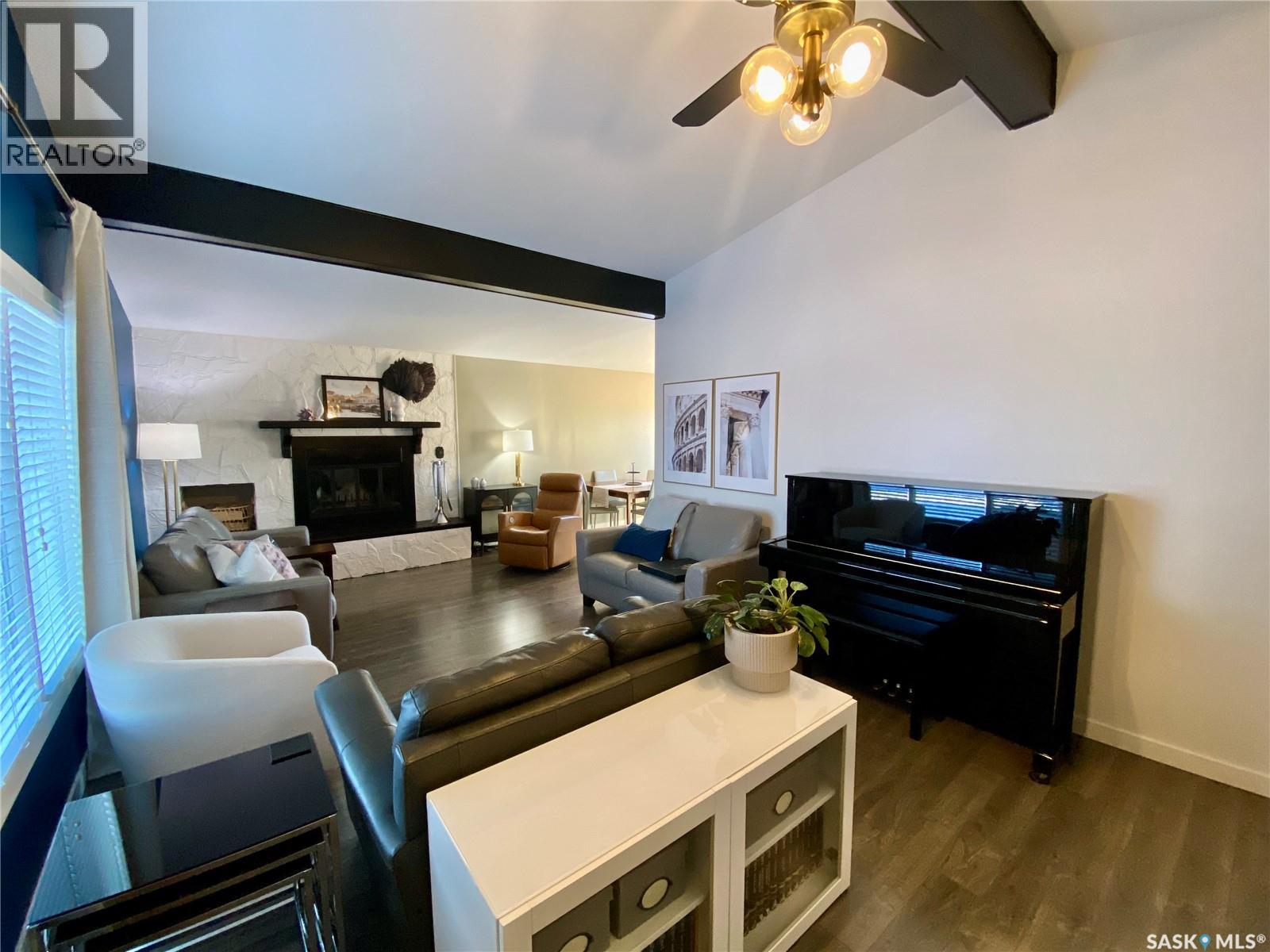 91 Moir Drive, Oxbow, Saskatchewan  S0C 2B0 - Photo 4 - SK029313