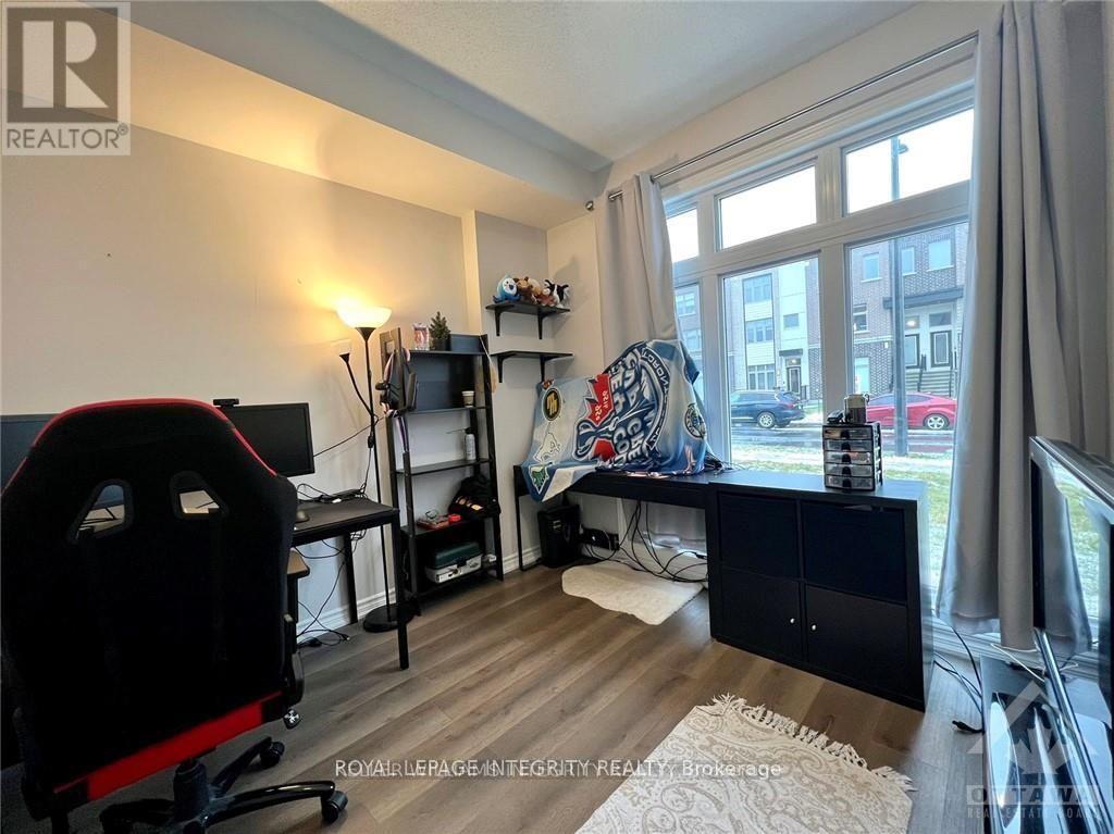 917 Moses Tennisco Street, Ottawa, Ontario  K1K 5A8 - Photo 4 - X13015850
