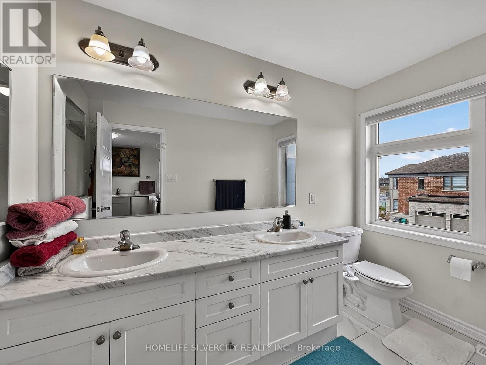 1 Boothill Drive, Brampton, Ontario  L7A 5E5 - Photo 28 - W12991980