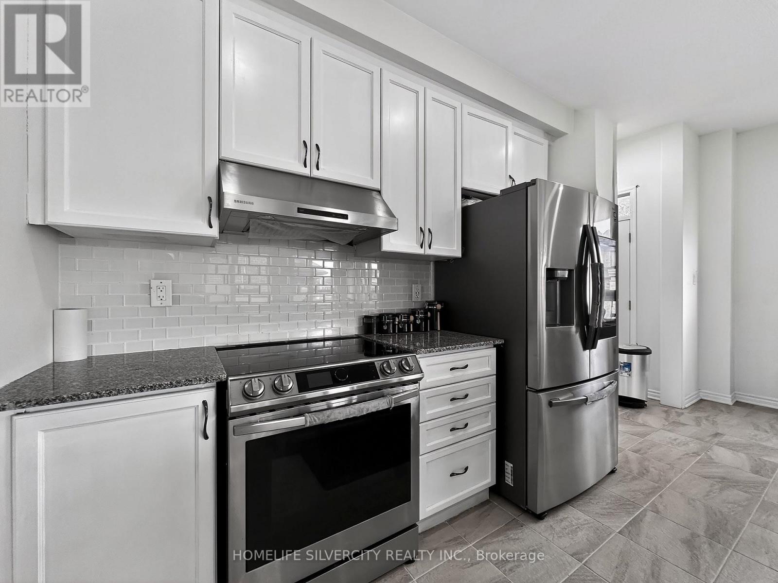 1 Boothill Drive, Brampton, Ontario  L7A 5E5 - Photo 12 - W12991980