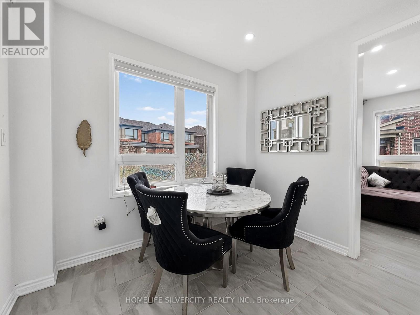 1 Boothill Drive, Brampton, Ontario  L7A 5E5 - Photo 13 - W12991980