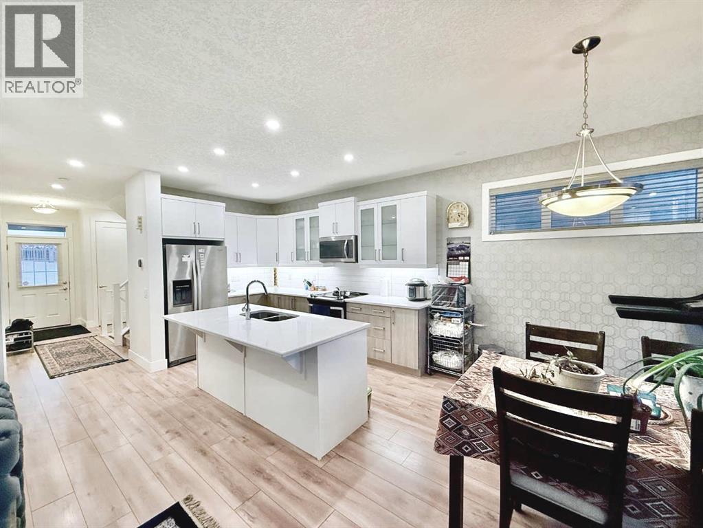 148 Carrington Circle Nw, Calgary, Alberta  T3P 0Y6 - Photo 19 - A2276101