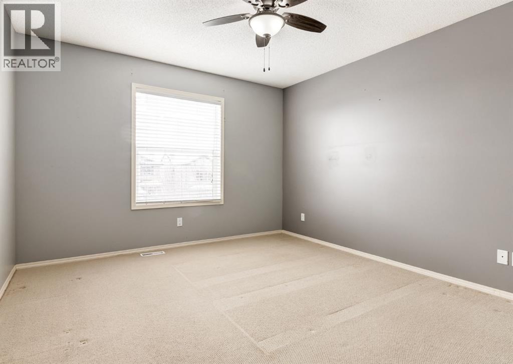 113 Luxstone Green Sw, Airdrie, Alberta  T4B 3B9 - Photo 14 - A2294849