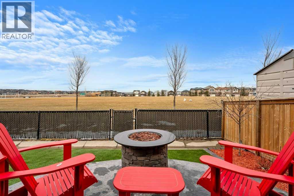 201 Pantego Road Nw, Calgary, Alberta  T3K 0B8 - Photo 1 - A2299691