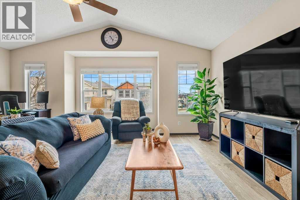 201 Pantego Road Nw, Calgary, Alberta  T3K 0B8 - Photo 29 - A2299691