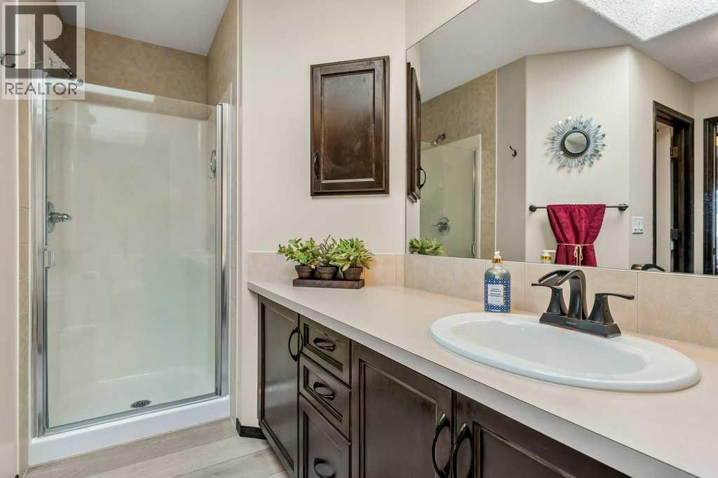 201 Pantego Road Nw, Calgary, Alberta  T3K 0B8 - Photo 35 - A2299691