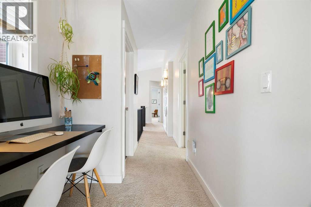 61 Cougar Ridge Cove SW, Calgary, Alberta  T3H 0S5 - Photo 32 - A2300421