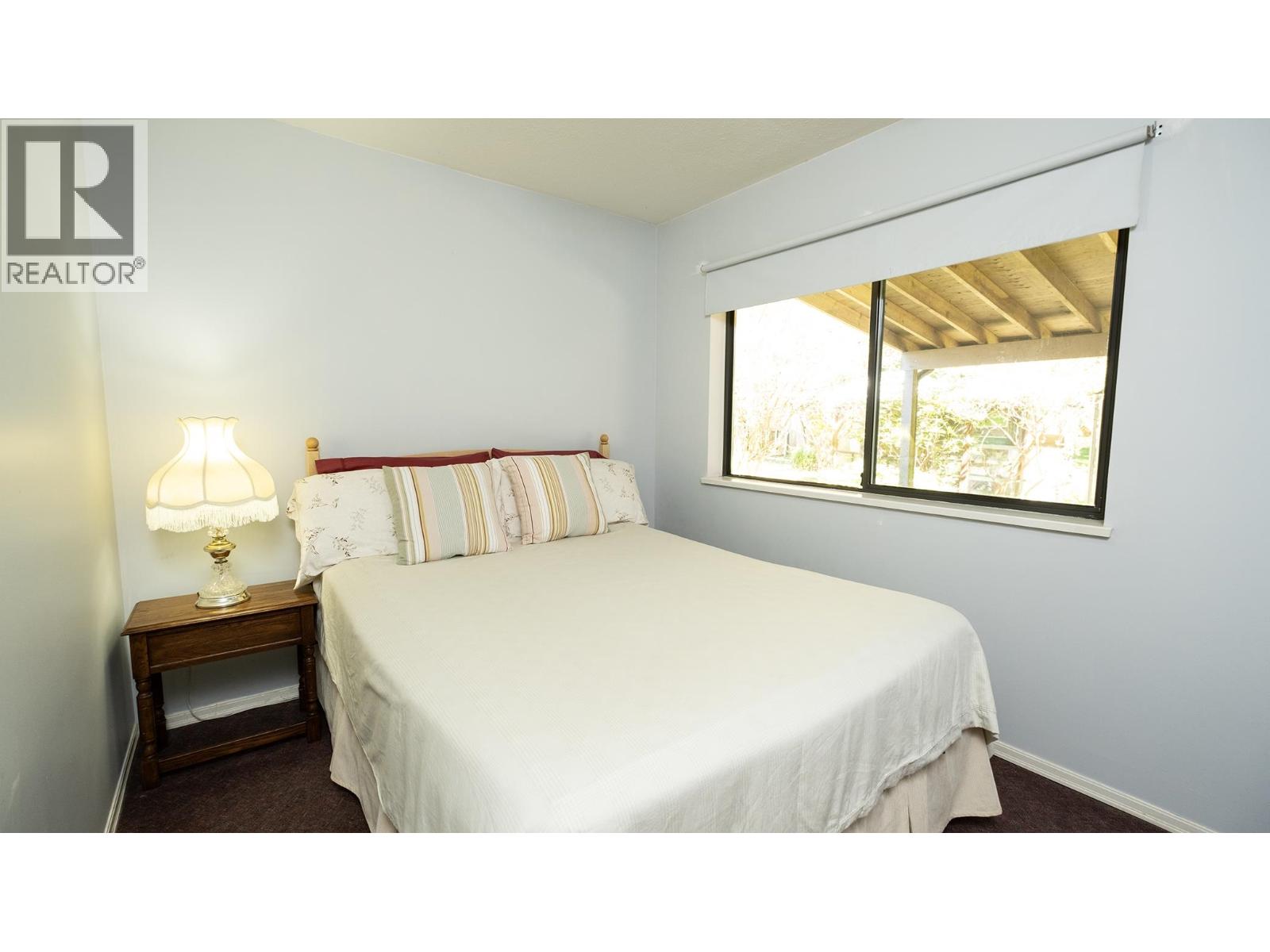 1618 Ocean Beach Esplanade, Gibsons, British Columbia  V0N 1V5 - Photo 13 - R3113049