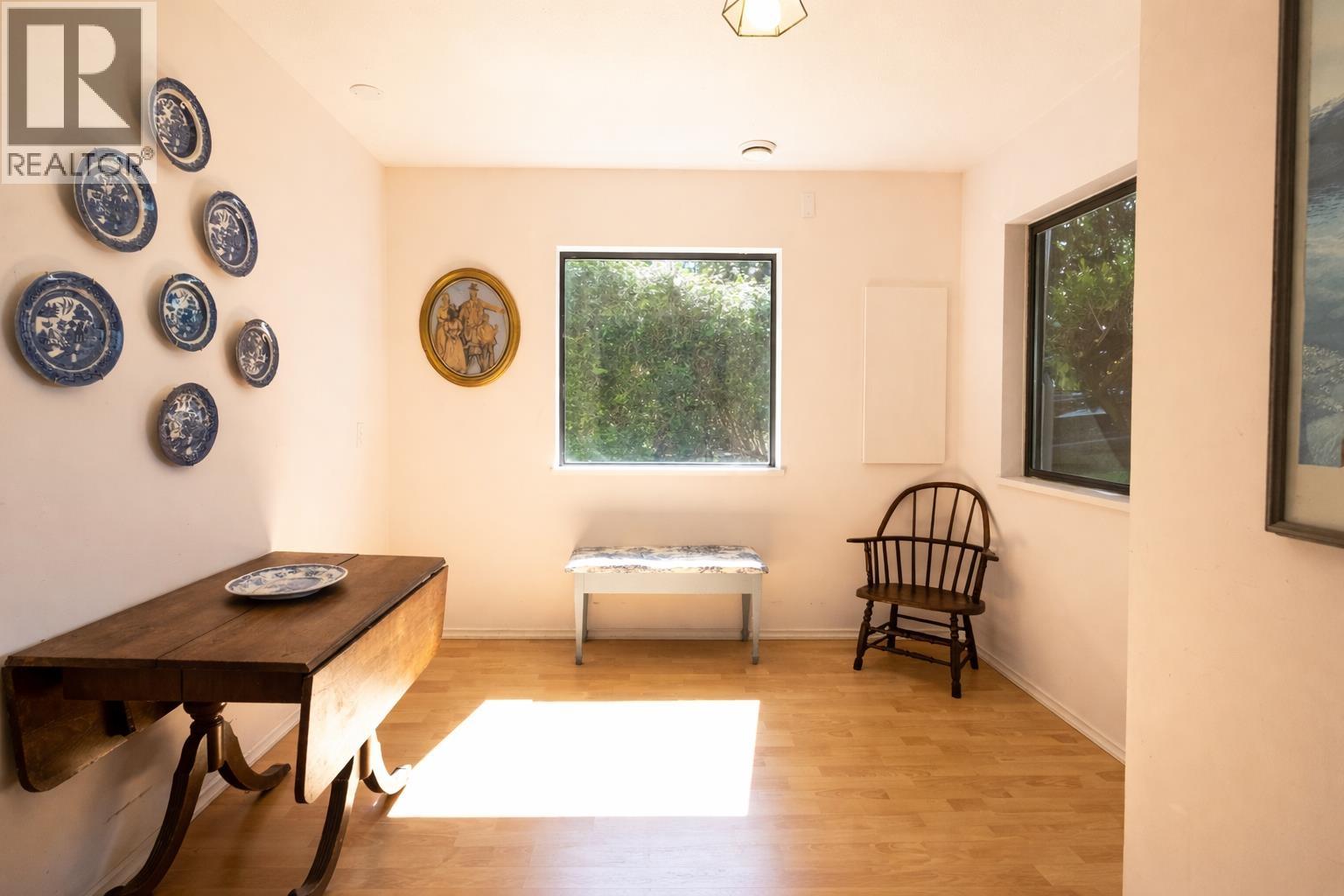 1618 Ocean Beach Esplanade, Gibsons, British Columbia  V0N 1V5 - Photo 14 - R3113049