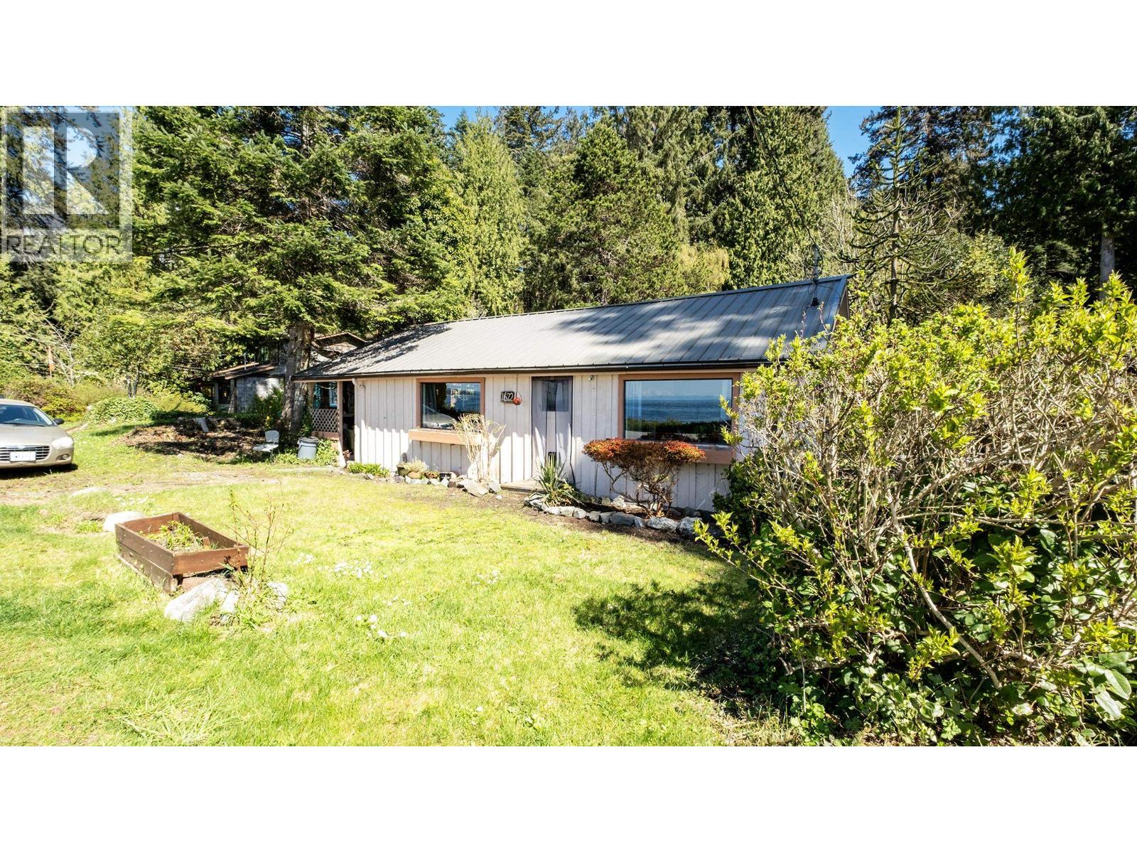 1618 Ocean Beach Esplanade, Gibsons, British Columbia  V0N 1V5 - Photo 26 - R3113049