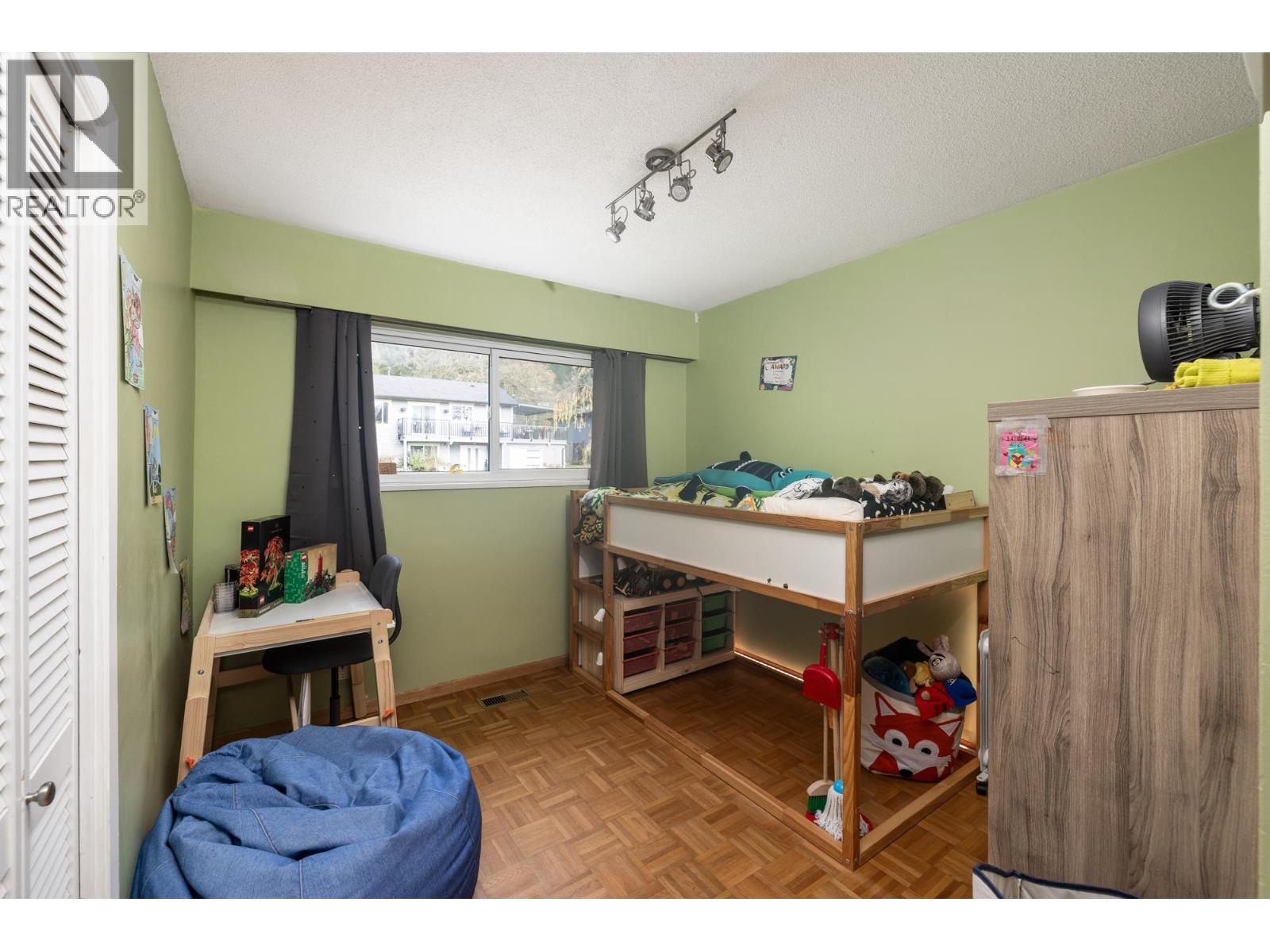 2041 Tompkins Crescent, North Vancouver, British Columbia  V7H 2C9 - Photo 21 - R3113061