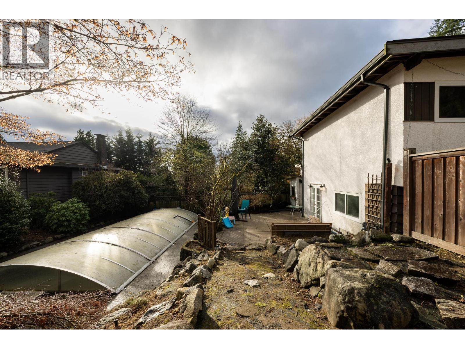 2041 Tompkins Crescent, North Vancouver, British Columbia  V7H 2C9 - Photo 31 - R3113061