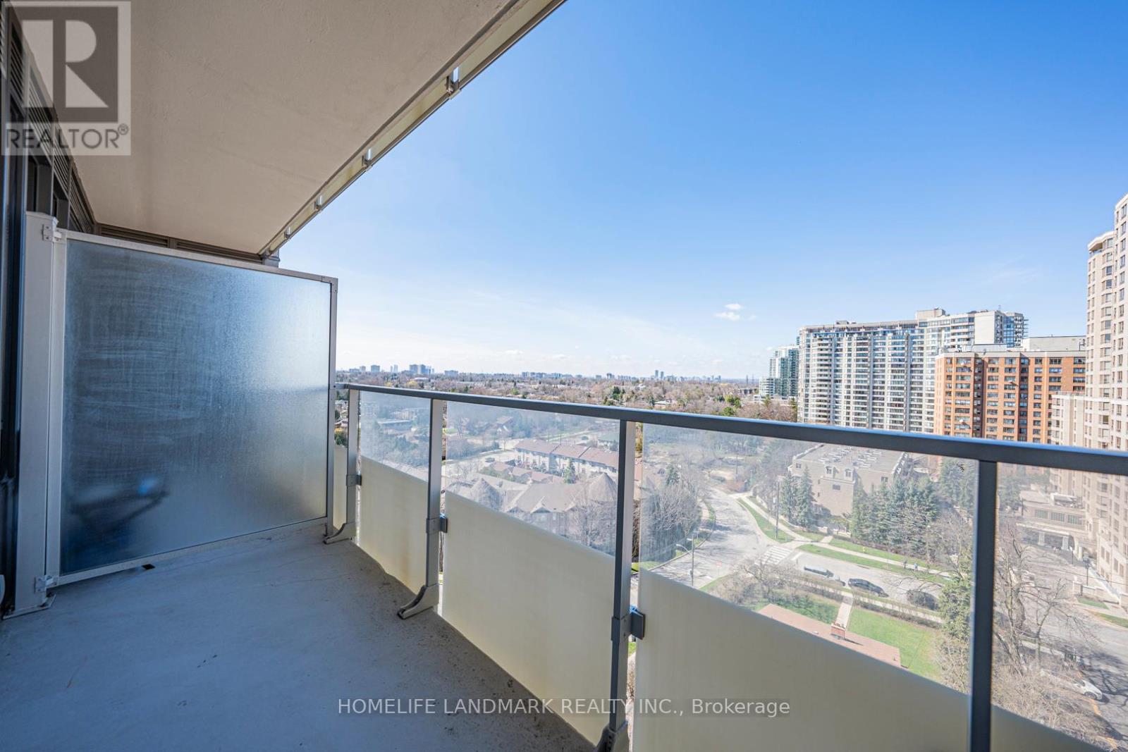 1515 - 75 Canterbury Place, Toronto, Ontario  M2N 0H8 - Photo 4 - C13015810