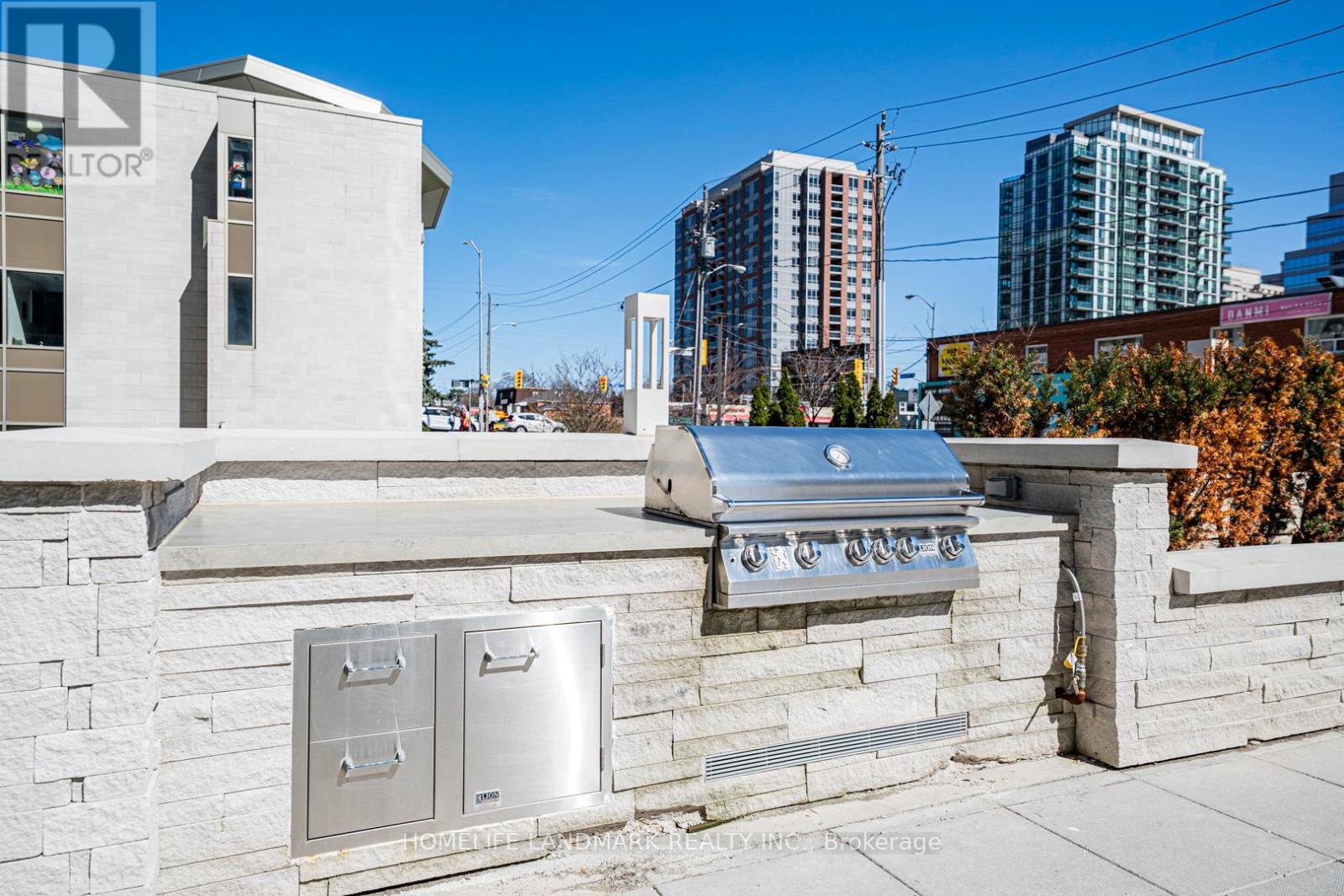 1515 - 75 Canterbury Place, Toronto, Ontario  M2N 0H8 - Photo 9 - C13015810