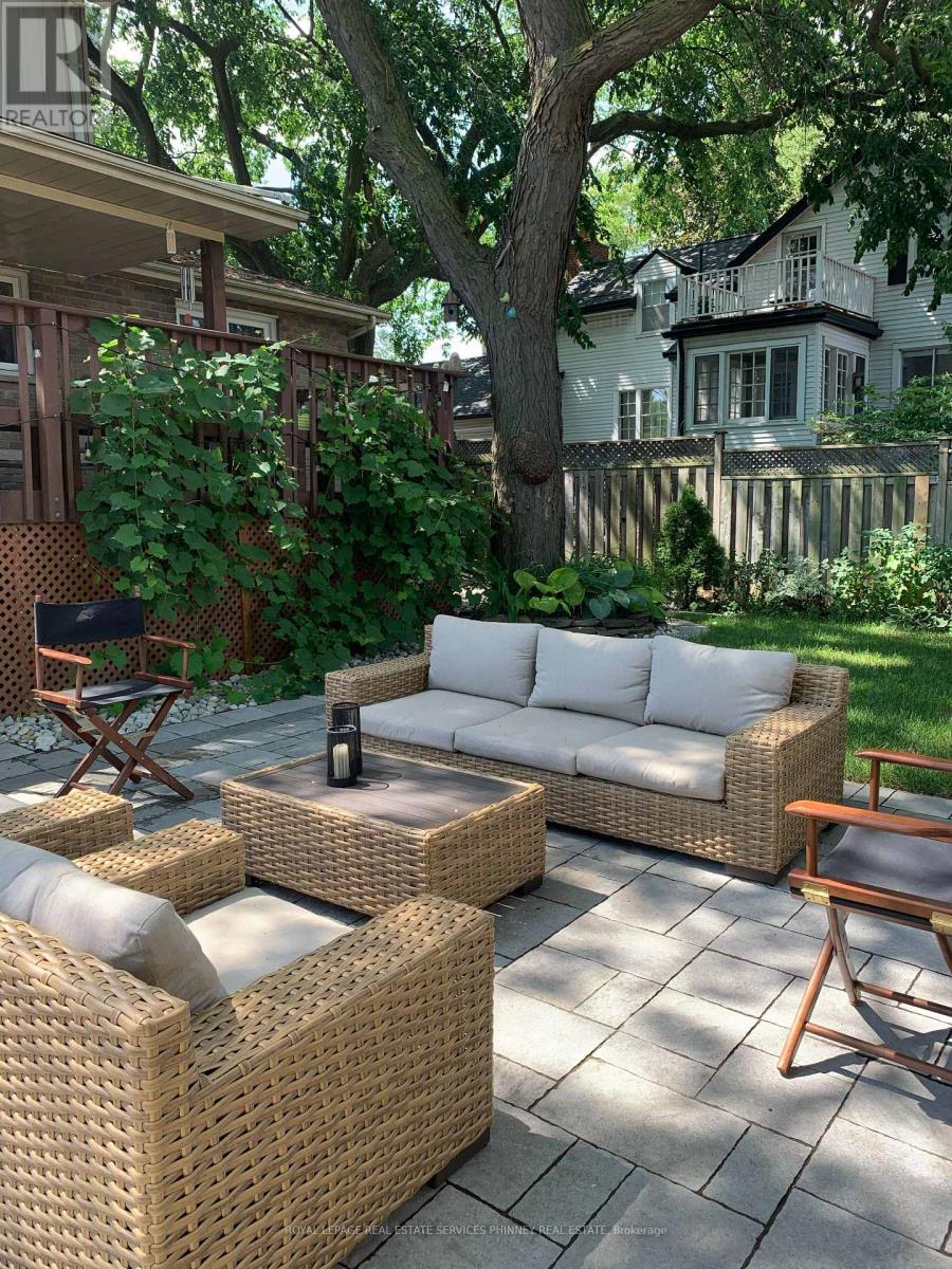 3 Shaver Avenue S, Toronto, Ontario  M9B 3S7 - Photo 46 - W13013450