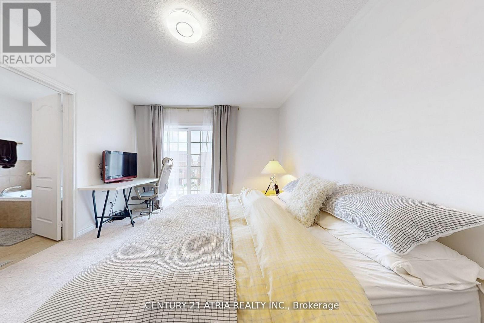 17 Cathedral High Street, Markham, Ontario  L6C 0N9 - Photo 19 - N13015838